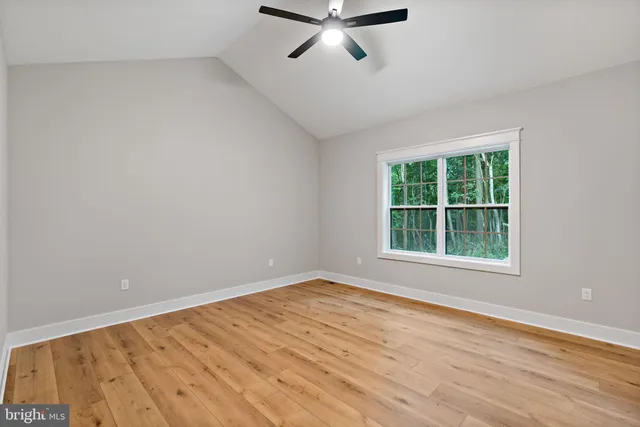 $899,999 | 11 Mistletoe Lane, Harpers Ferry, WV 25425