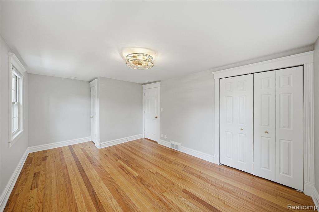 1684 Graefield Road, Unit 60 Birmingham, MI 48009 - Photo 12 of 32 Gallery Image 12