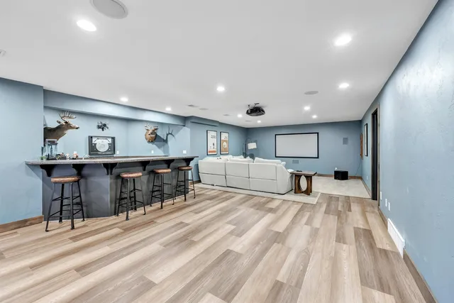 $825,000 | 3400 Wynding Ridge Way, Green Bay, WI 54313