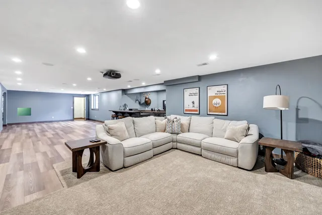 $825,000 | 3400 Wynding Ridge Way, Green Bay, WI 54313