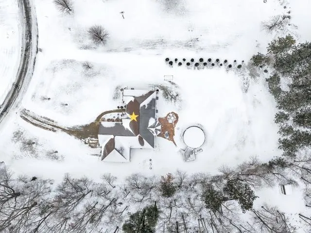 $825,000 | 3400 Wynding Ridge Way, Green Bay, WI 54313