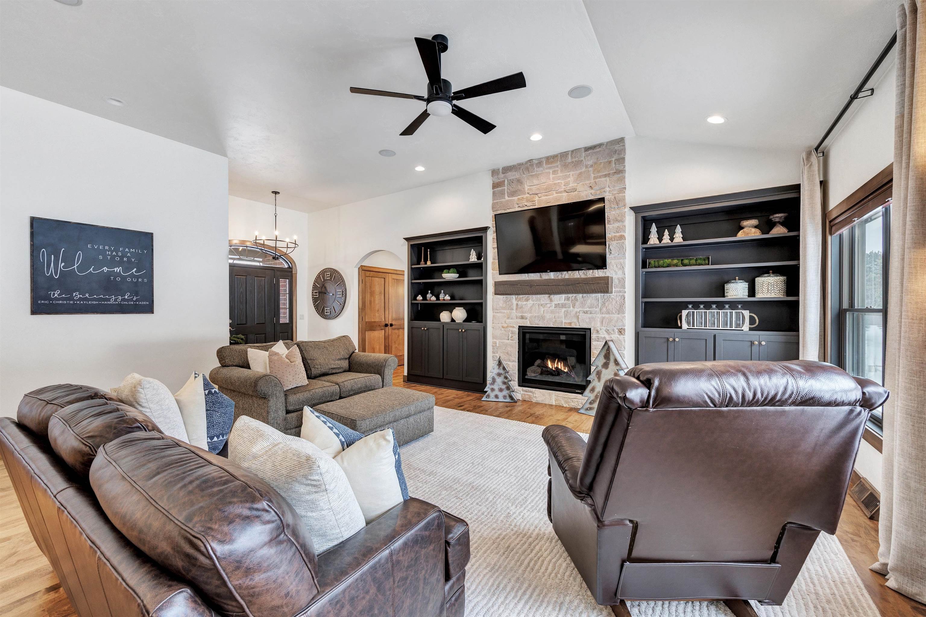 3400 Wynding Ridge Way Green Bay, WI 54313 - Photo 6 of 42