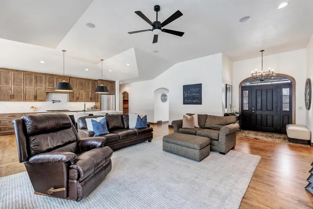 $825,000 | 3400 Wynding Ridge Way, Green Bay, WI 54313