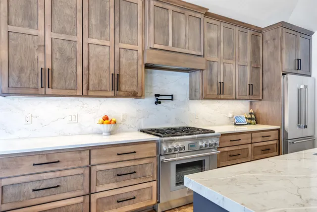 $825,000 | 3400 Wynding Ridge Way, Green Bay, WI 54313