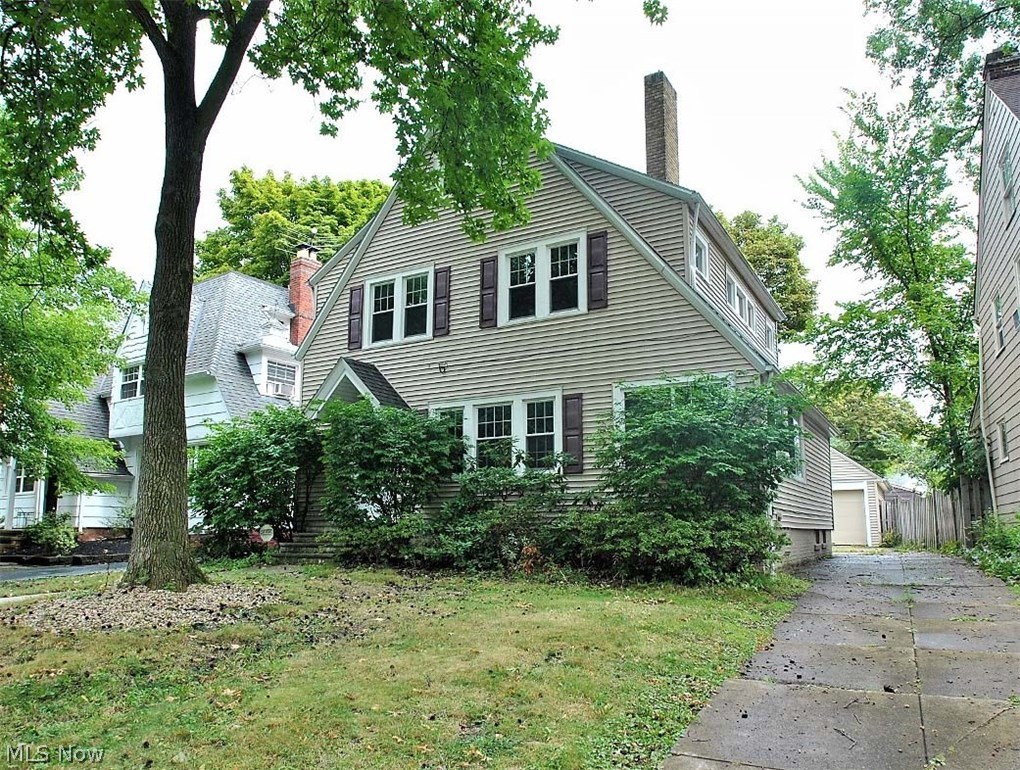 1243 Quilliams Road Cleveland Heights, OH 44121 - Photo 2 of 31