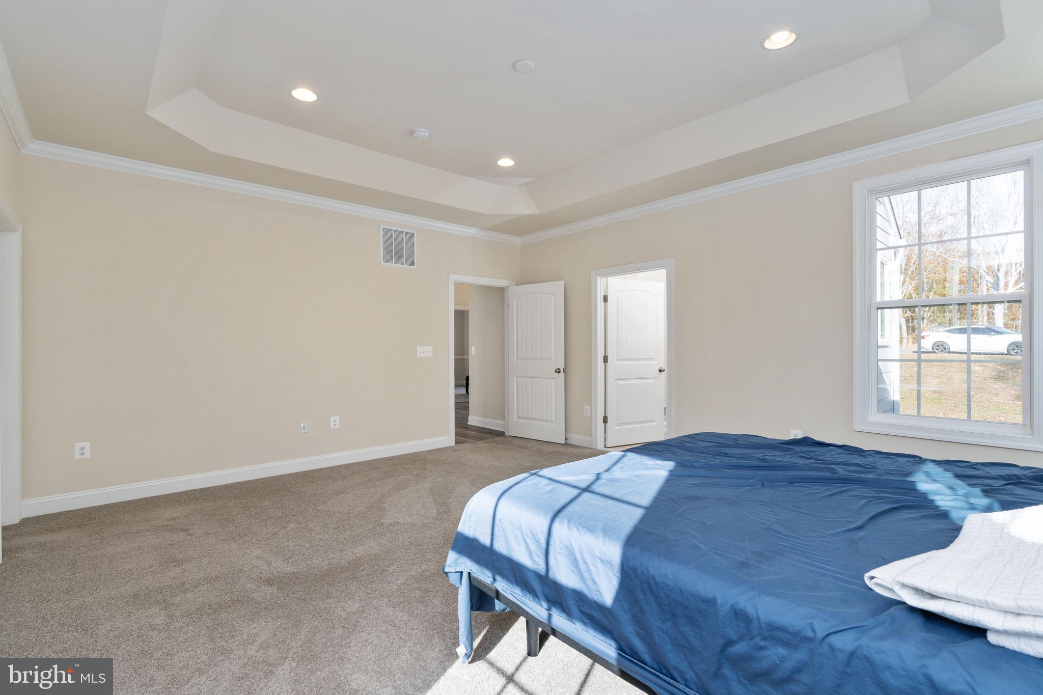 214 Kellan Drive Fredericksburg, VA 22406 - Photo 32 of 81 Spacious suite with recessed lights