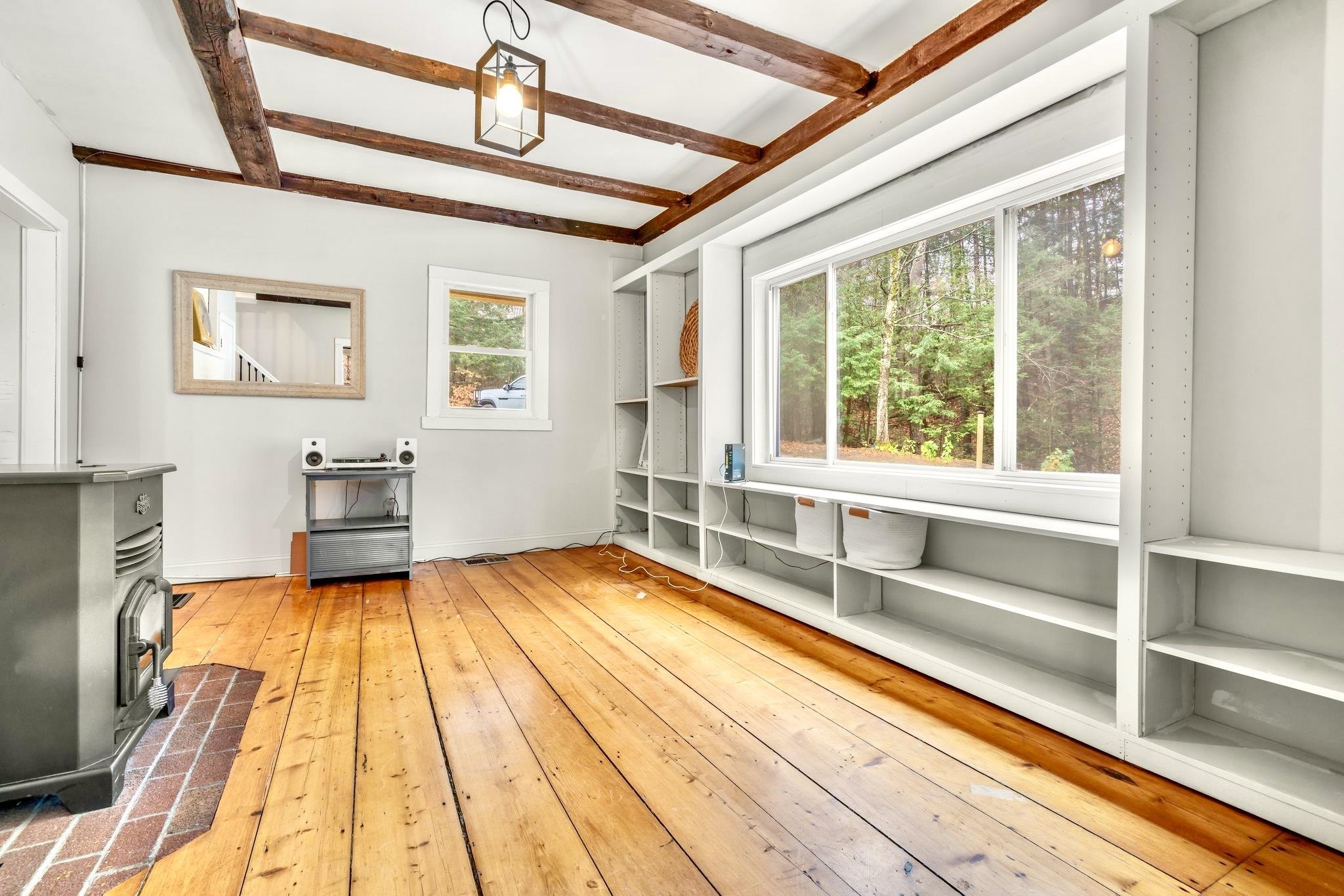 141 Colby Crossing Road Henniker, NH 03242 - Photo 19 of 57 Gallery Image 19