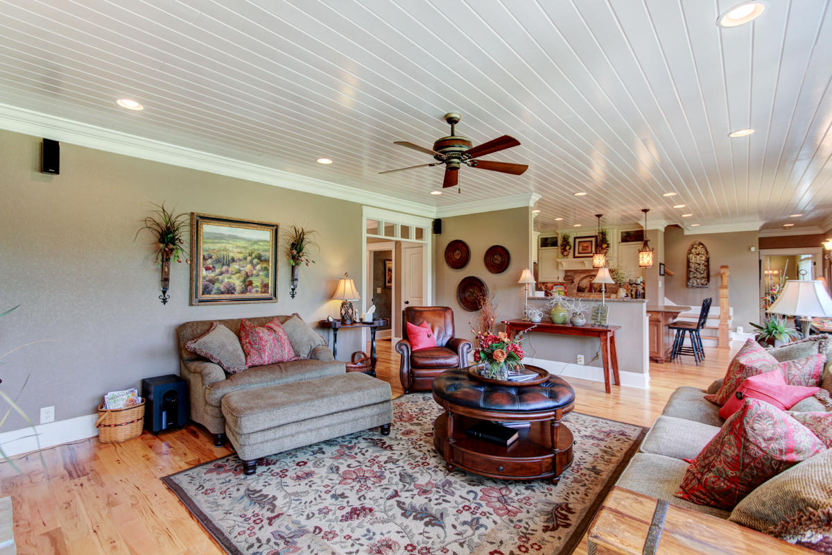 295 Brushy Valley Road Clinton, TN 37716 - Photo 11 of 40 + Perceptions (8)