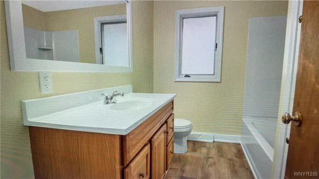 $269,900 | 13290 Colonial Woods Drive, Alden, NY 14004