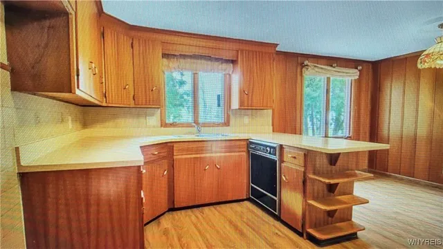 $269,900 | 13290 Colonial Woods Drive, Alden, NY 14004