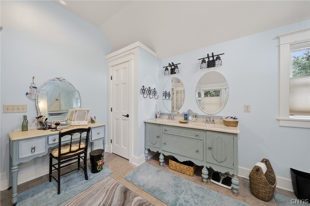 110 Genesee Street Lenox, NY 13032 - Photo 26 of 49
