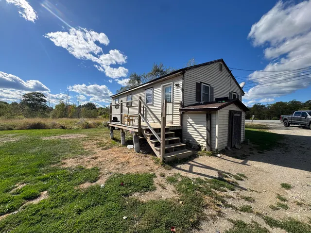 $149,000 | 1207 South Main Street, Lincoln, ME 04457