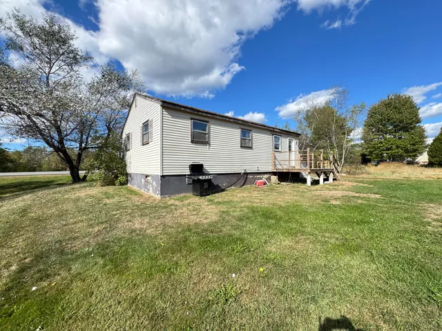 $149,000 | 1207 South Main Street, Lincoln, ME 04457