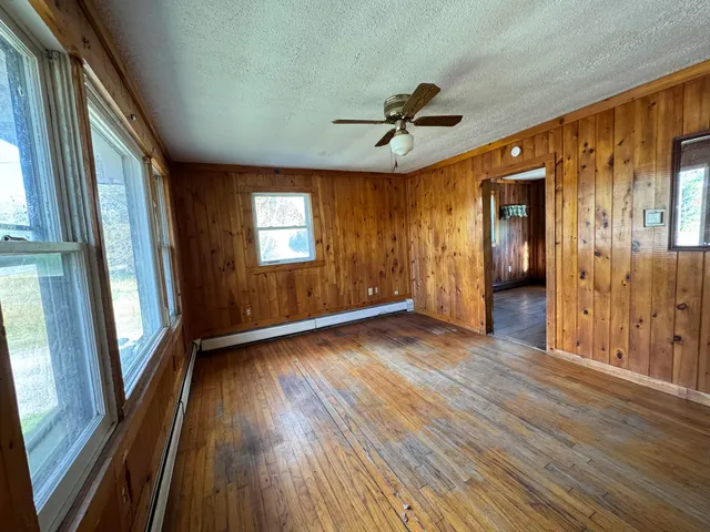 $149,000 | 1207 South Main Street, Lincoln, ME 04457