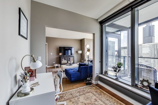 60 East Monroe Street, Unit 3606 Chicago, IL 60603 - Photo 11 of 30