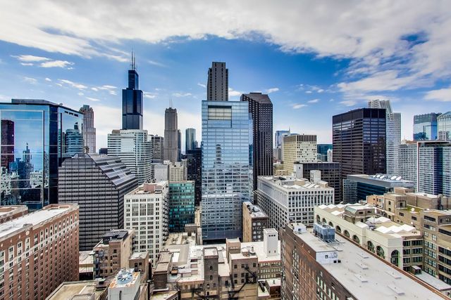 60 East Monroe Street, Unit 3606 Chicago, IL 60603 - Photo 15 of 30