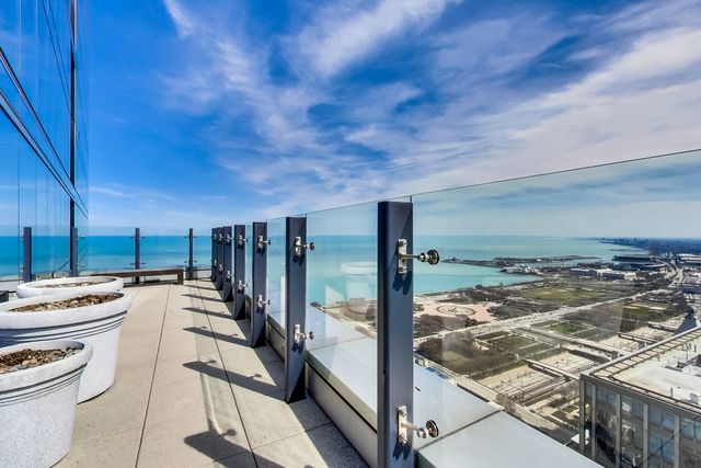 60 East Monroe Street, Unit 3606 Chicago, IL 60603 - Photo 22 of 30