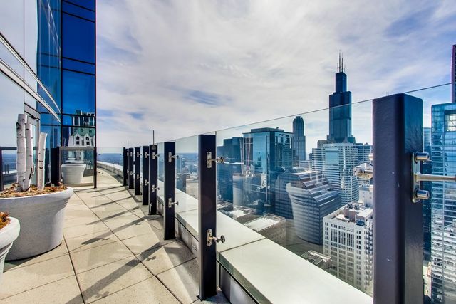 60 East Monroe Street, Unit 3606 Chicago, IL 60603 - Photo 24 of 30