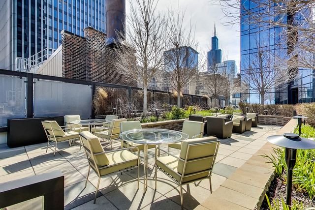 60 East Monroe Street, Unit 3606 Chicago, IL 60603 - Photo 28 of 30