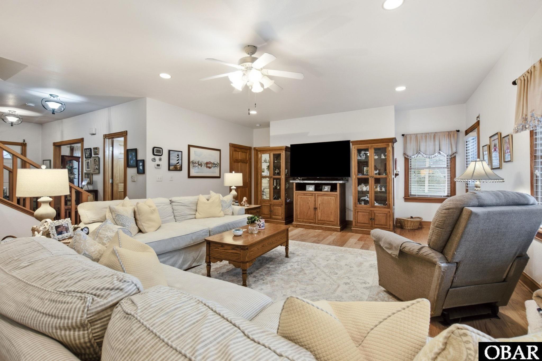 40099 Old Main Road Avon, NC 27915 - Photo 4 of 60