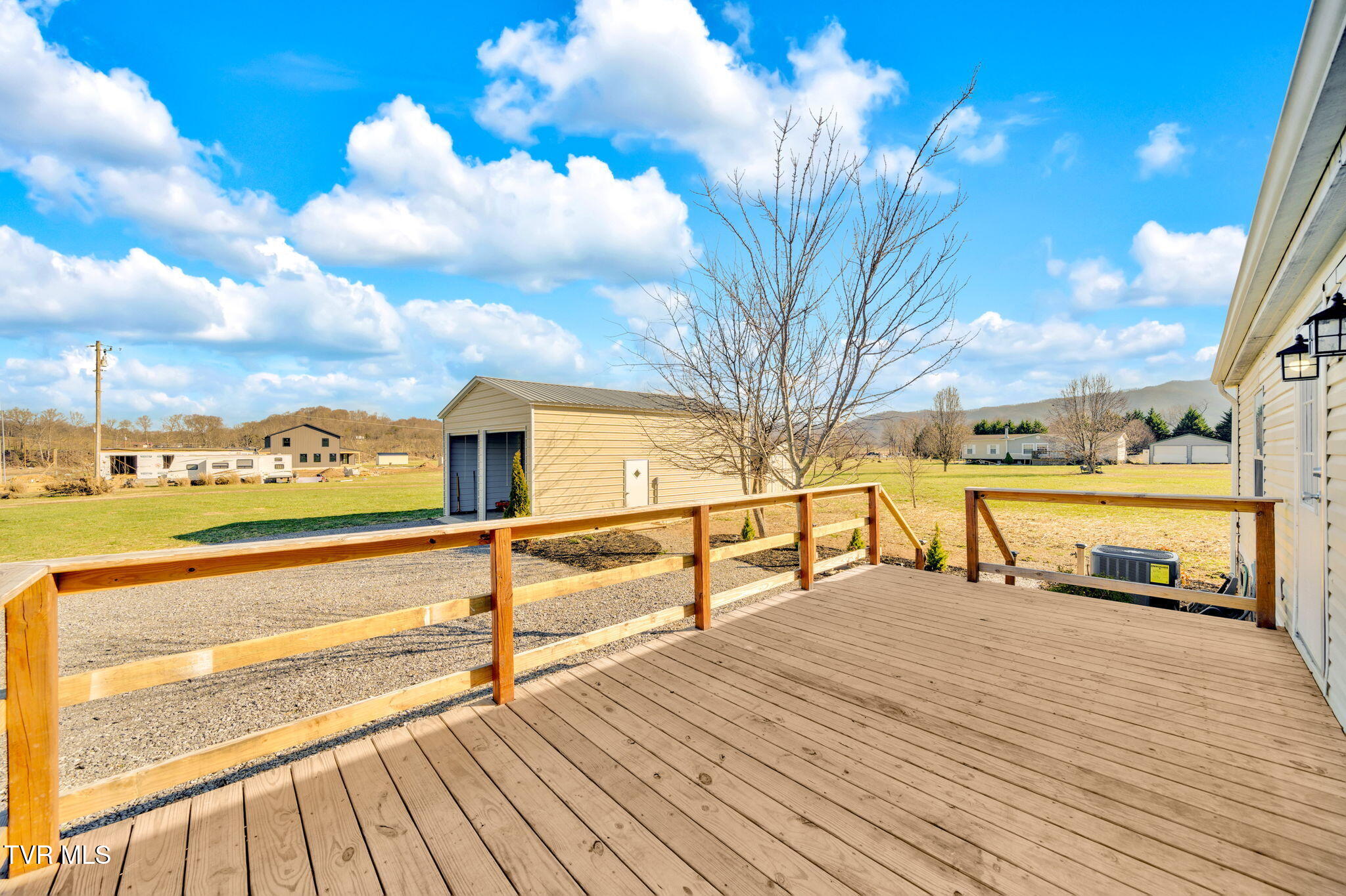 228 Bill Mauk Road Chuckey, TN 37641 - Photo 25 of 49 25-web-or-mls-DSC06143