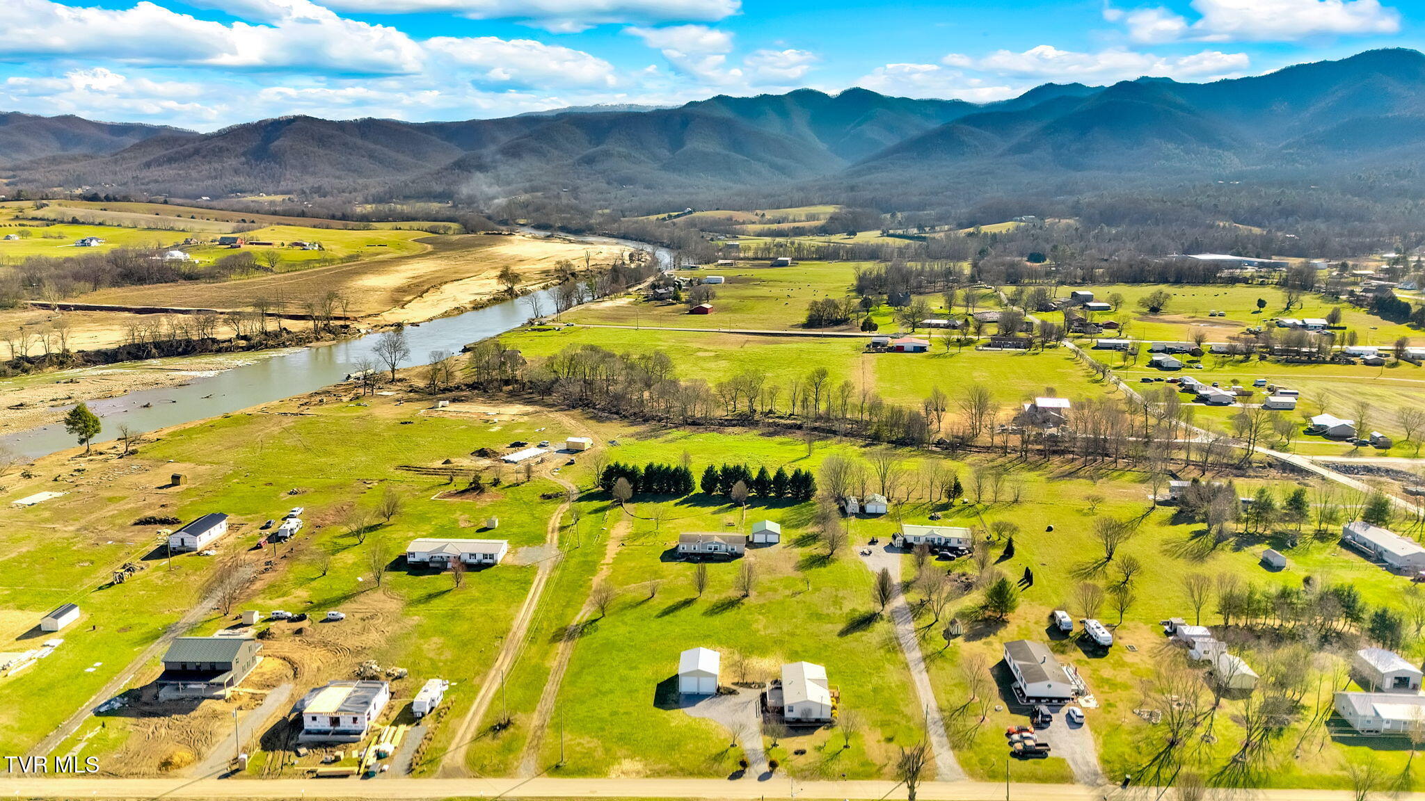 228 Bill Mauk Road Chuckey, TN 37641 - Photo 45 of 49 45-web-or-mls-DJI_20250102113531_0190_D-