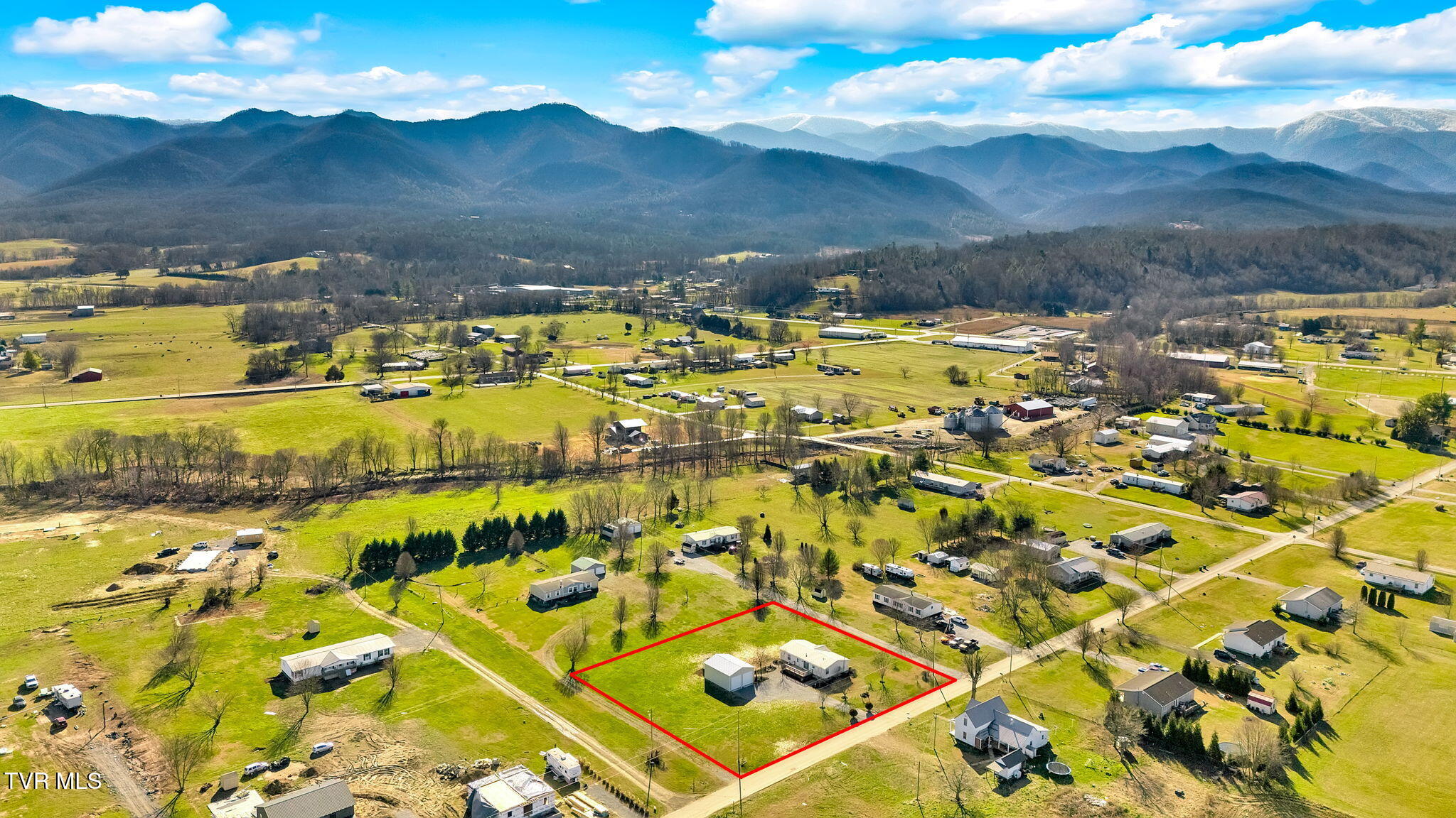 228 Bill Mauk Road Chuckey, TN 37641 - Photo 46 of 49 46-web-or-mls-DJI_20250102113545_0193_D-