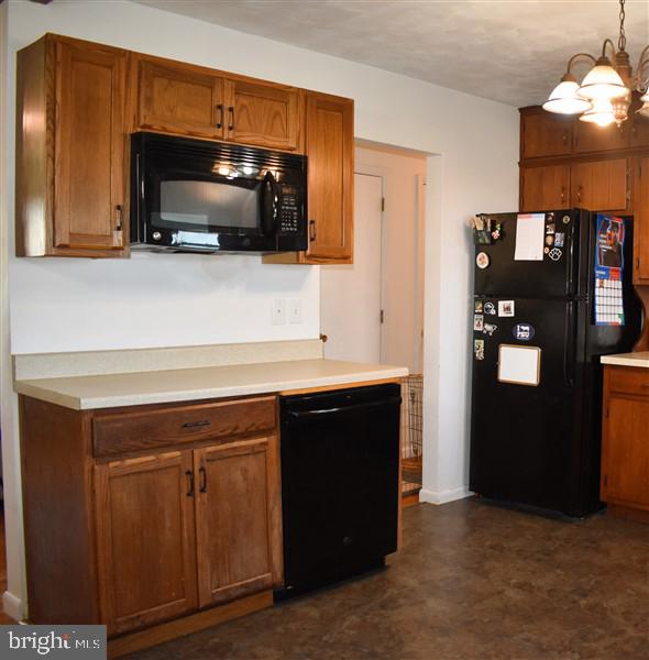 632 Newcomer Road Mount Joy, PA 17552 - Photo 14 of 33 Gallery Image 14