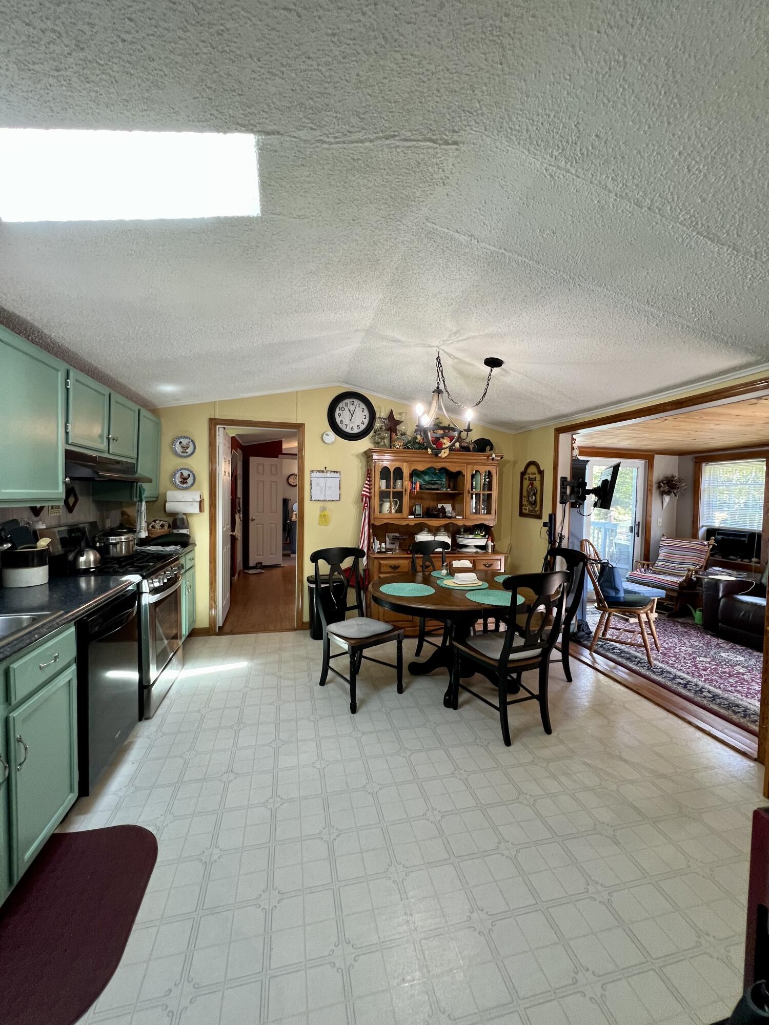 316 Haskell Hill Road Harrison, ME 04040 - Photo 9 of 41 C0432C39-D9A7-4371-832E-F3597D76F228