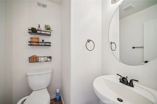 $490,000 | 45614 Barham Avenue, Lancaster, CA 93534