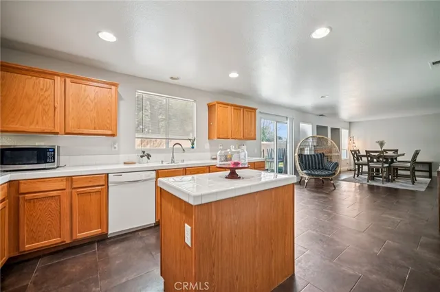 $490,000 | 45614 Barham Avenue, Lancaster, CA 93534