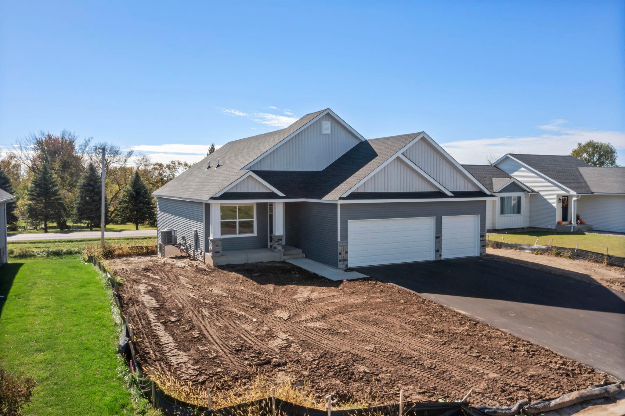 368 Ridge Road Le Sueur, MN 56058 - Photo 3 of 50