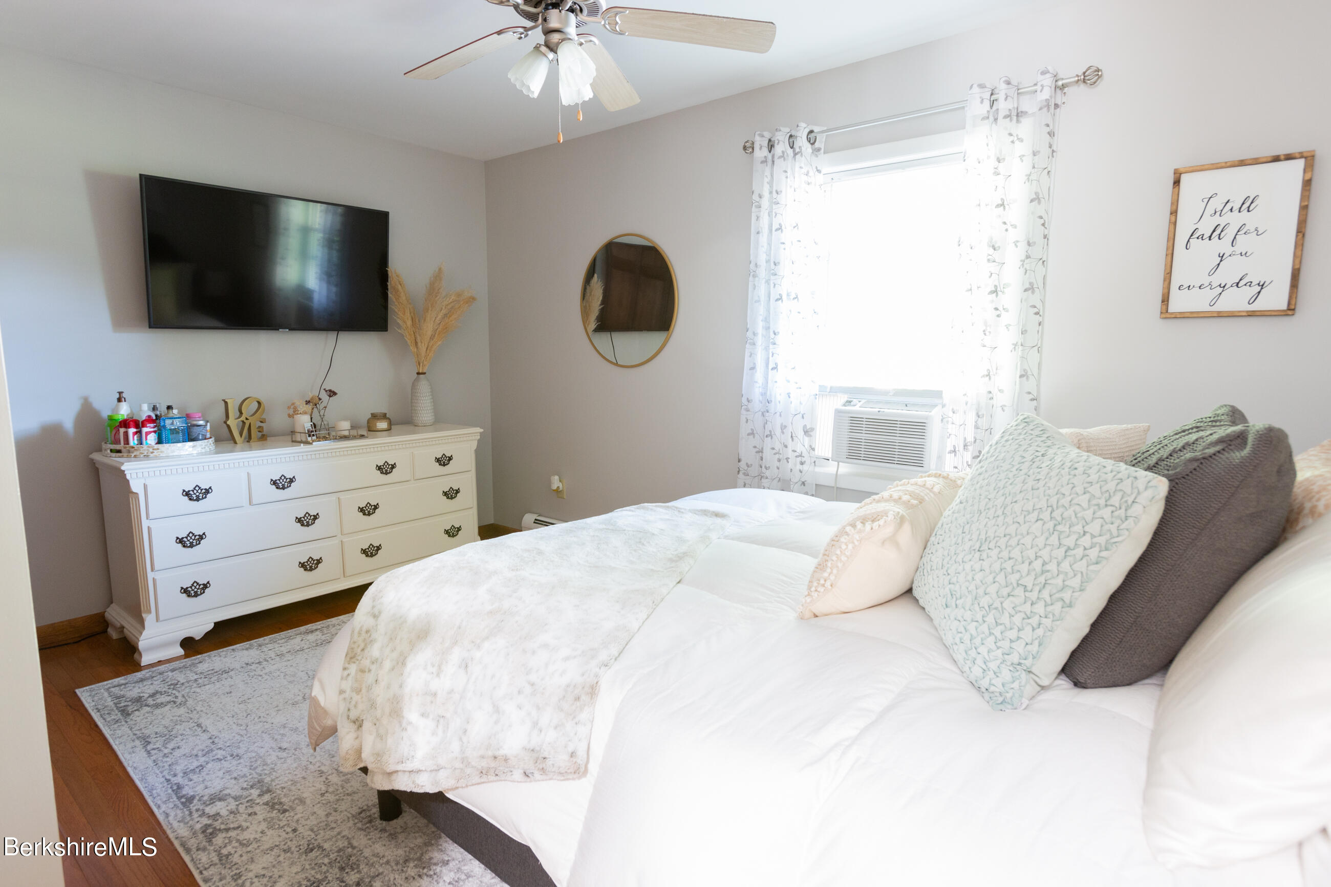 240 Partridge Road Pittsfield, MA 01201 - Photo 12 of 31 image-4