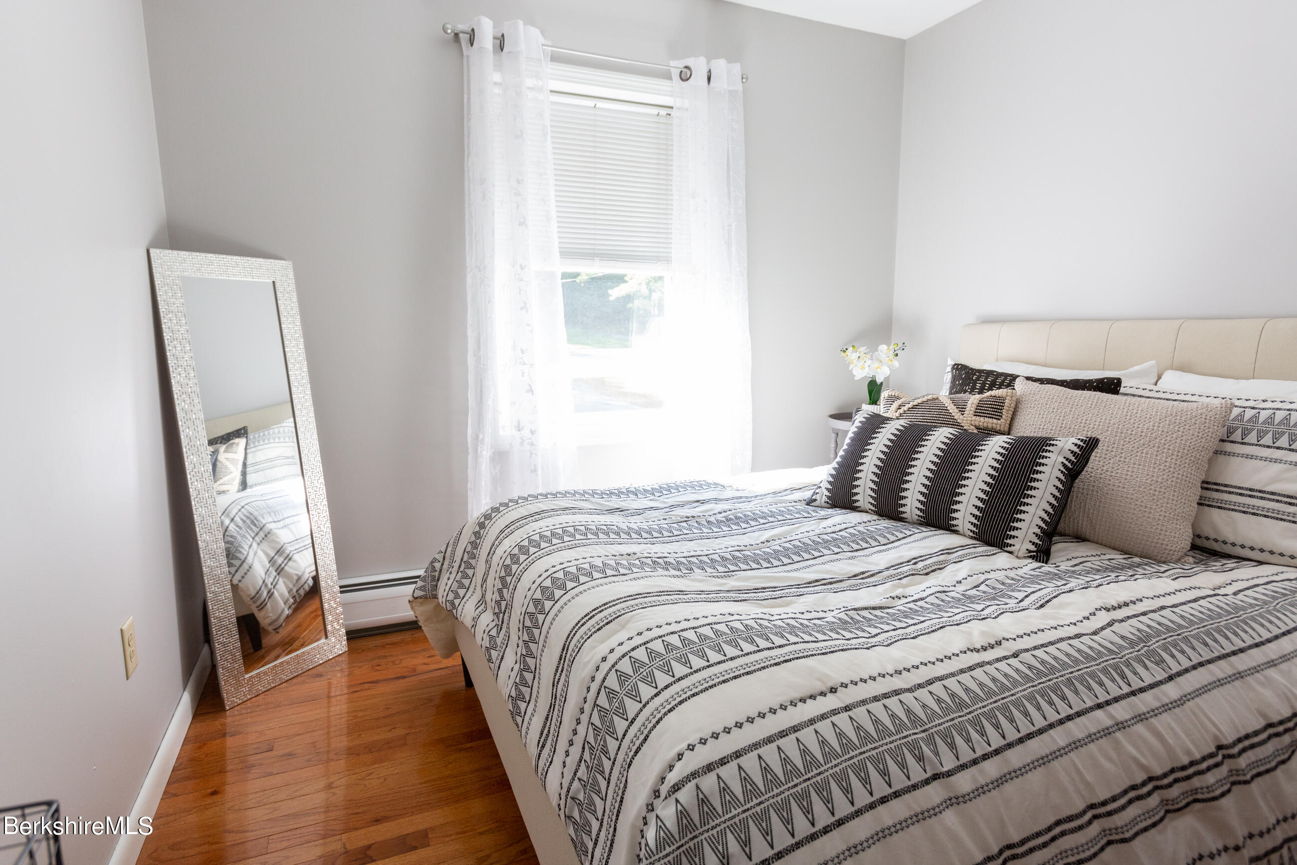 240 Partridge Road Pittsfield, MA 01201 - Photo 15 of 31 image-10