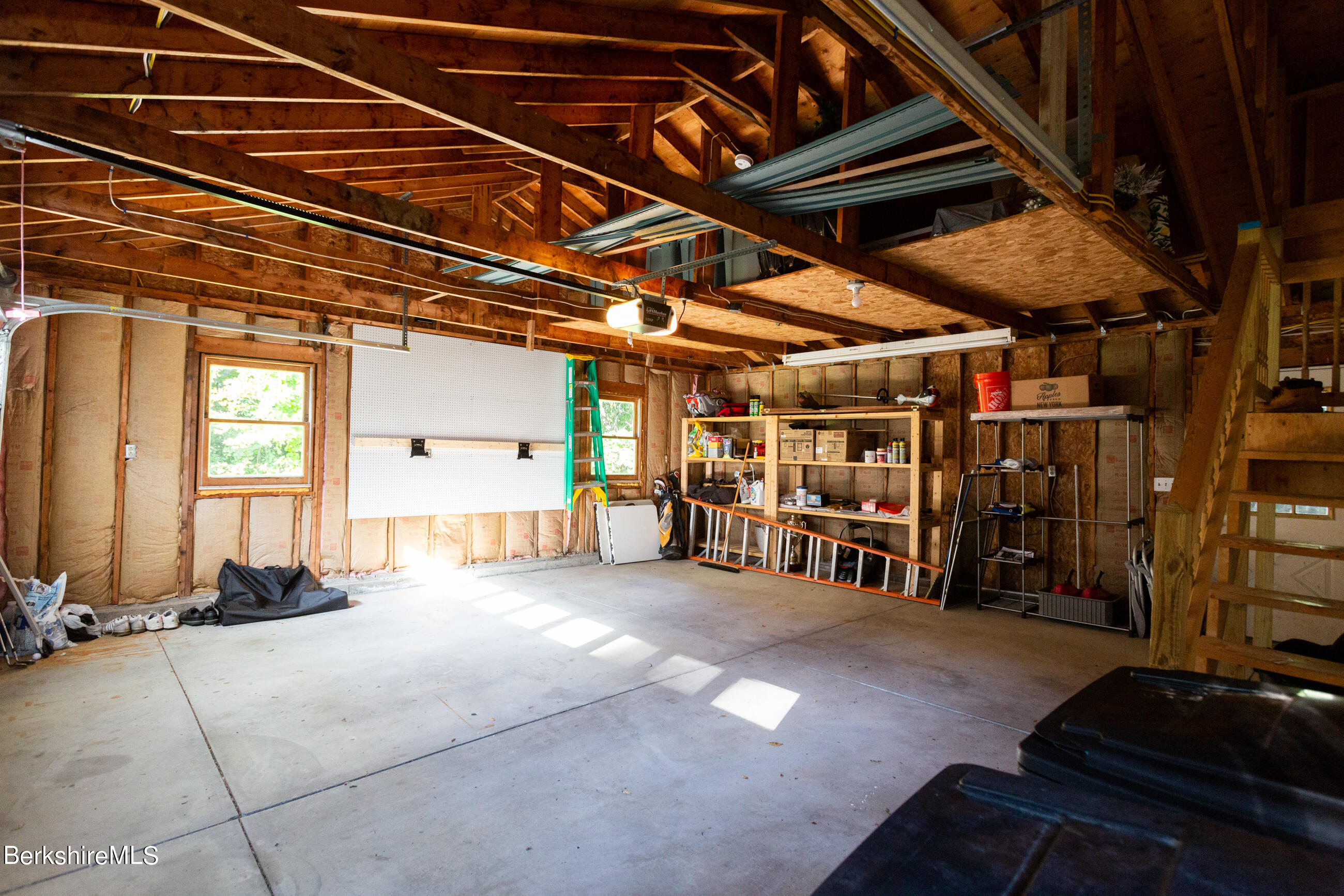 240 Partridge Road Pittsfield, MA 01201 - Photo 28 of 31 image-42