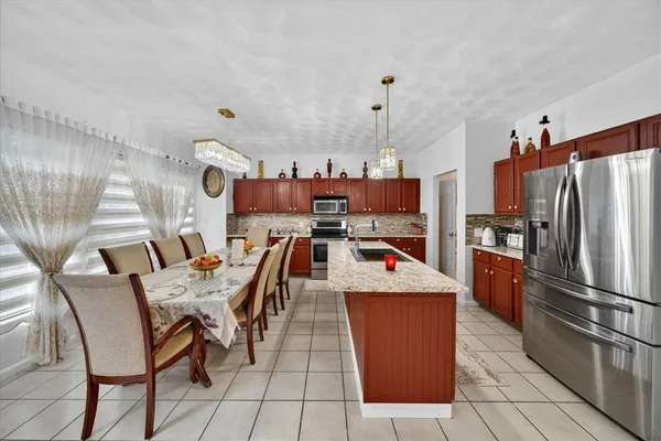 $900,000 | 14 Audubon Lane, Coventry, RI 02831