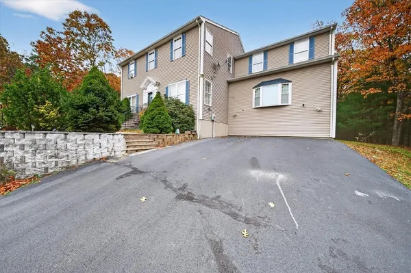 $900,000 | 14 Audubon Lane, Coventry, RI 02831