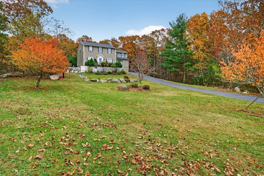 14 Audubon Lane Coventry, RI 02831 - Photo 4 of 41