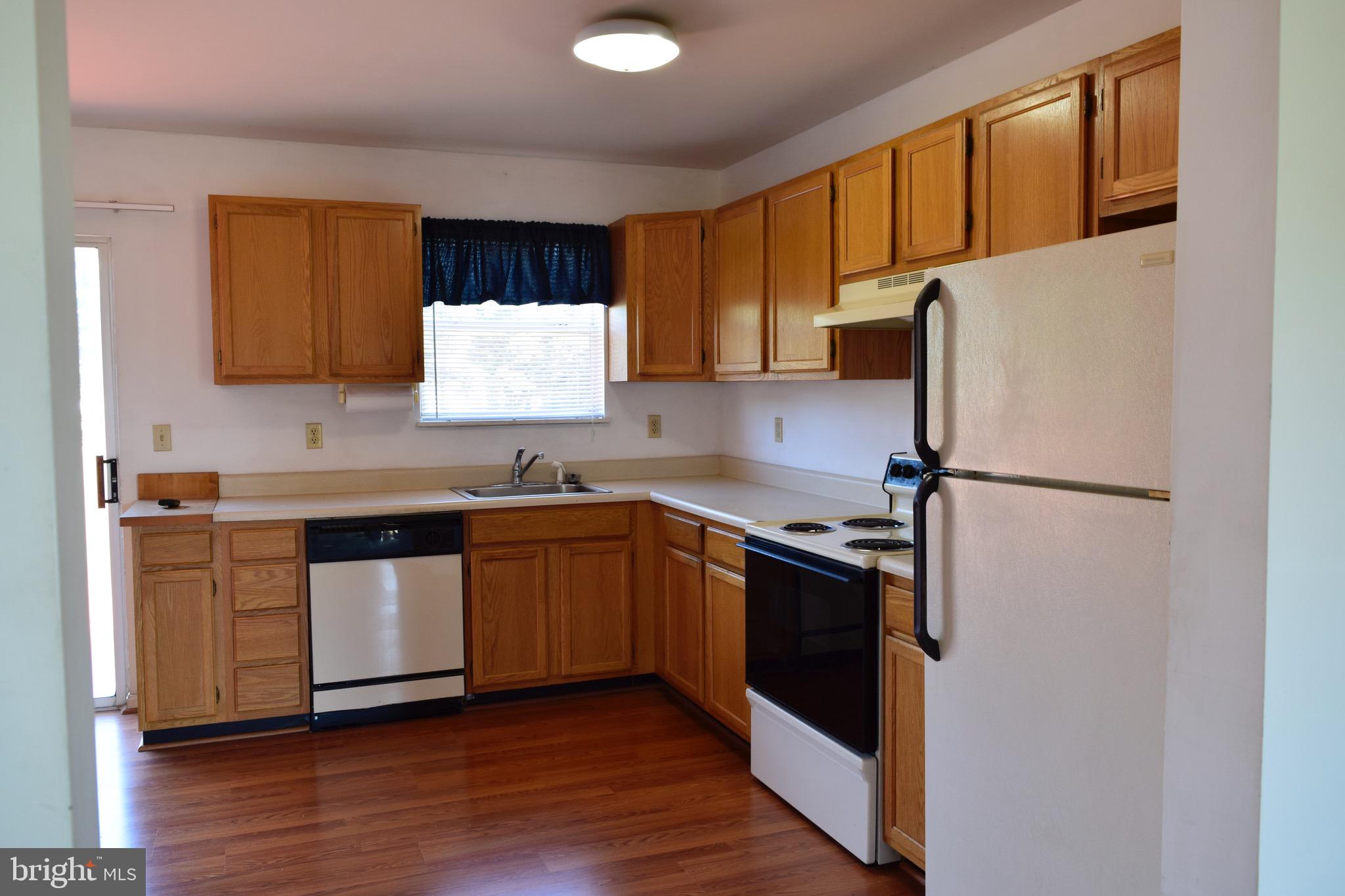 4310 Dolby Farm Road Hurlock, MD 21643 - Photo 4 of 23 Kitchen