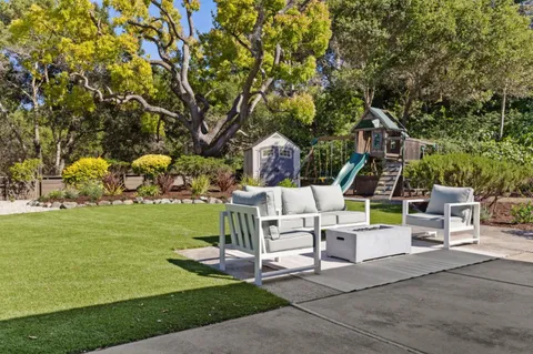 $3,290,000 | 40 Roxbury Lane, San Mateo, CA 94402