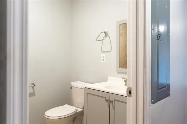 $479,990 | 679 Winchester Lane, Norcross, GA 30071