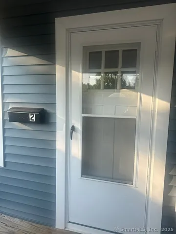 $1,600 | 115 Roosevelt Drive, Unit 2, Derby, CT 06418