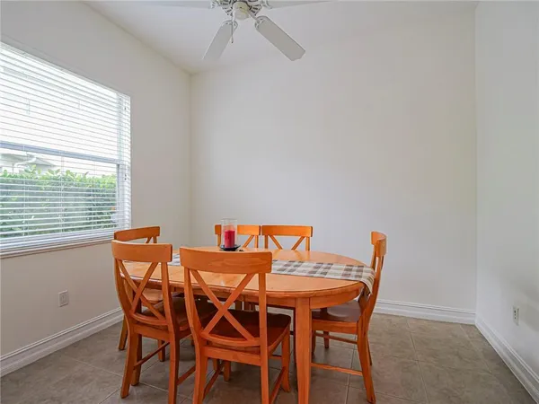 $2,550 | 1825 Bridgepointe Circle, Unit 16, Vero Beach, FL 32967
