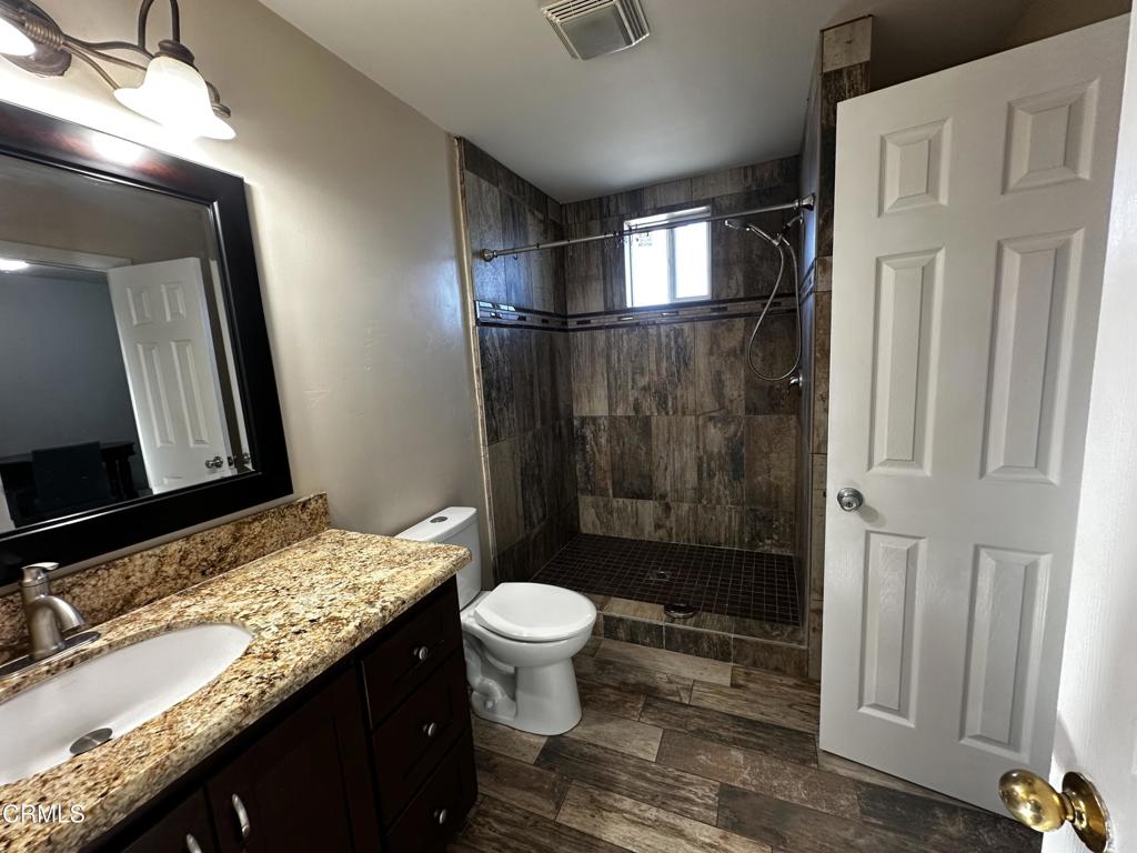 2235 Cloyne Street Oxnard, CA 93033 - Photo 8 of 9