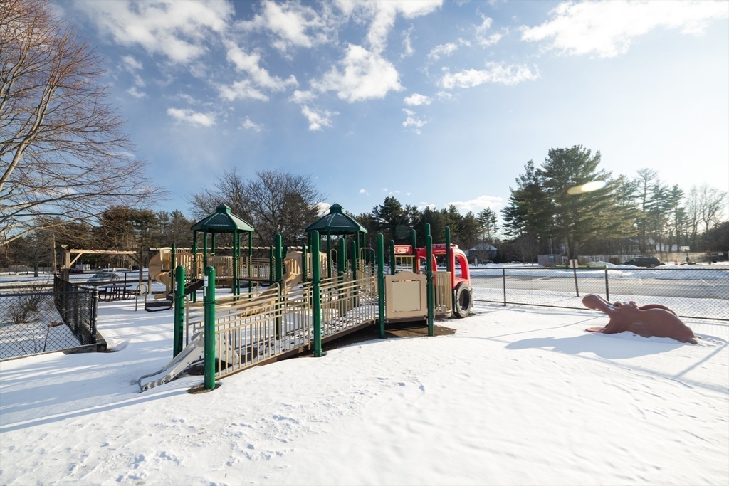 557 Dutton Road, Unit 2 Sudbury, MA 01776 - Photo 29 of 31