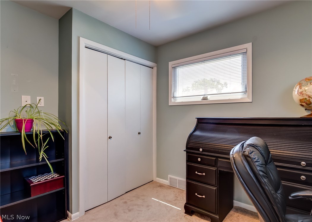 30334 Powell Road Willowick, OH 44095 - Photo 13 of 23