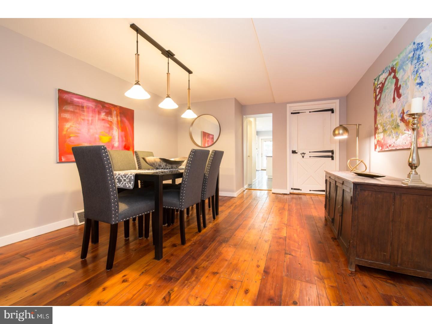 438 Spruce Street Philadelphia, PA 19106 - Photo 6 of 25 Dining Room