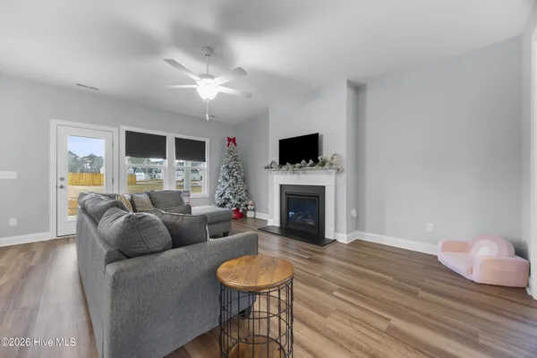 $521,999 | 59 West Barlow Avenue, Hampstead, NC 28443