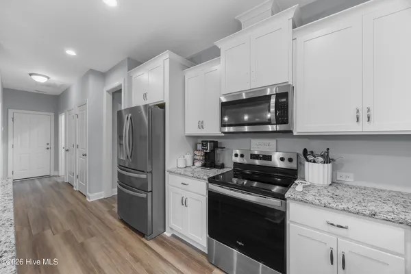 $521,999 | 59 West Barlow Avenue, Hampstead, NC 28443