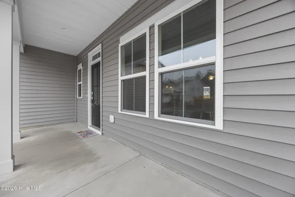 $521,999 | 59 West Barlow Avenue, Hampstead, NC 28443